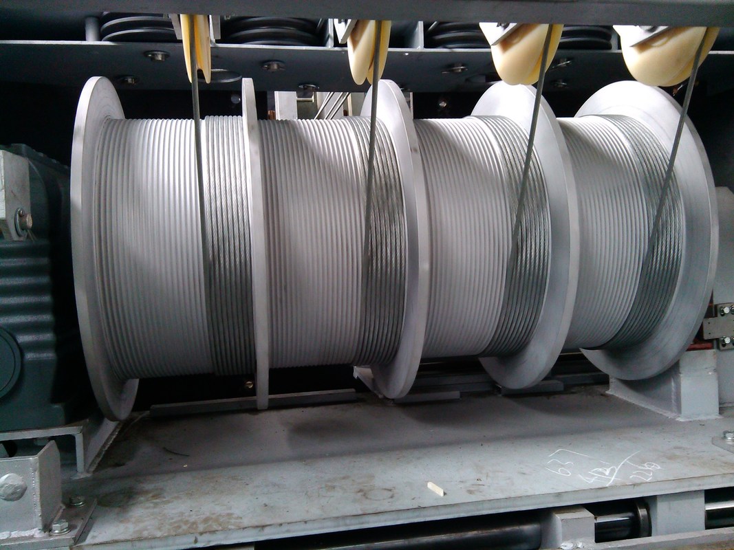 220m Rope Winding Electric Cable Pulling Winch With Grooves